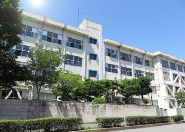 学校