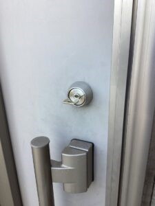 川崎市で鍵が抜けない原因と対処法｜修理交換の判断基準の画像