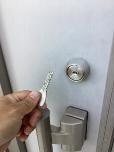 PRシリンダーから鍵抜き作業