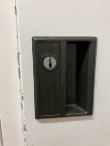 ロッカーの鍵をなくしたら？まず確認したいポイントの画像